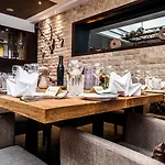 维灵格斯公园酒店