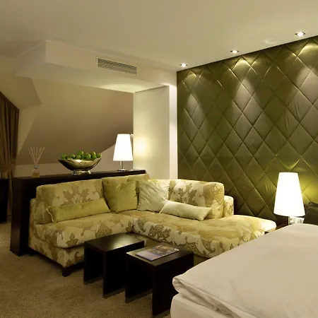 Wellings Parkhotel ホテル カンプ・リントフォルト