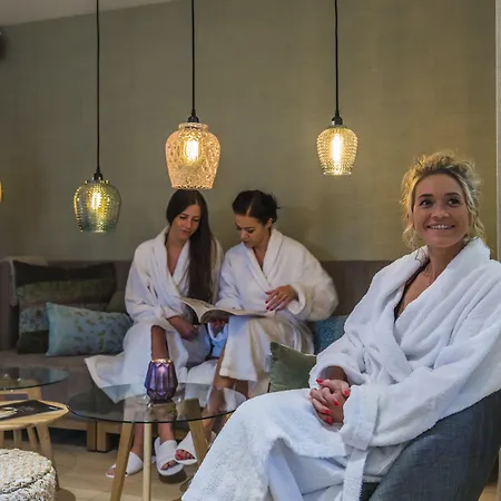 Ξενοδοχείο Wellings Parkhotel 4*