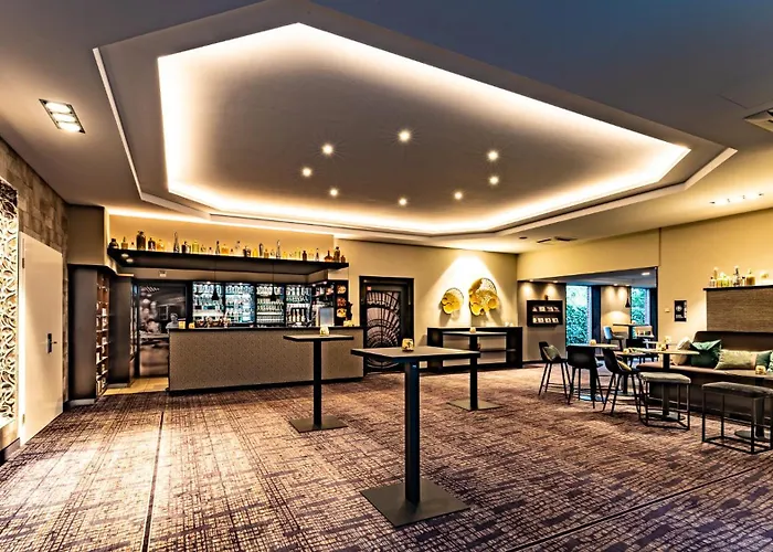 维灵格斯公园酒店 4* 坎林福特